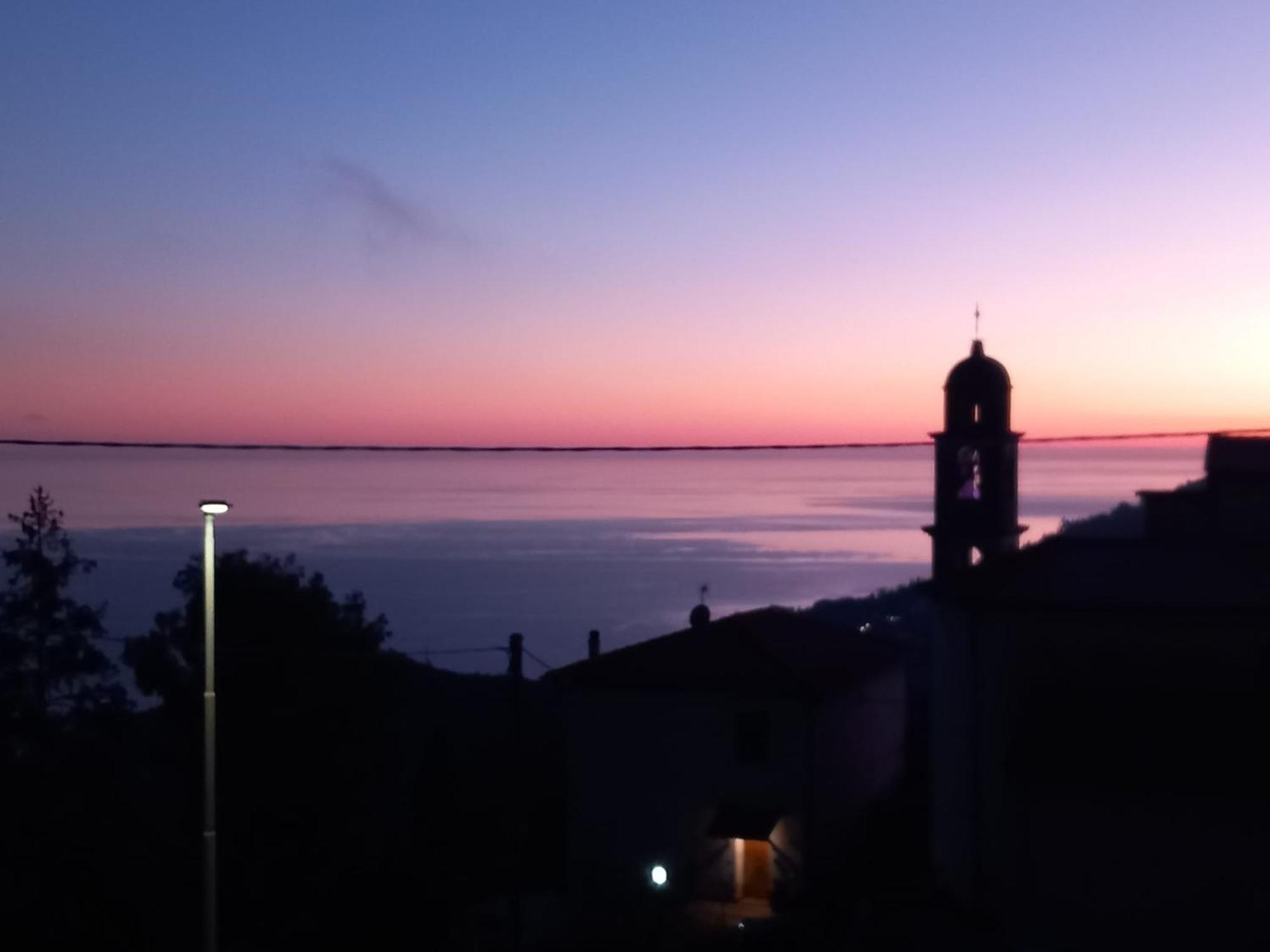 Dolci Risvegli Appartamento Vista Mare Ventimiglia Exteriör bild