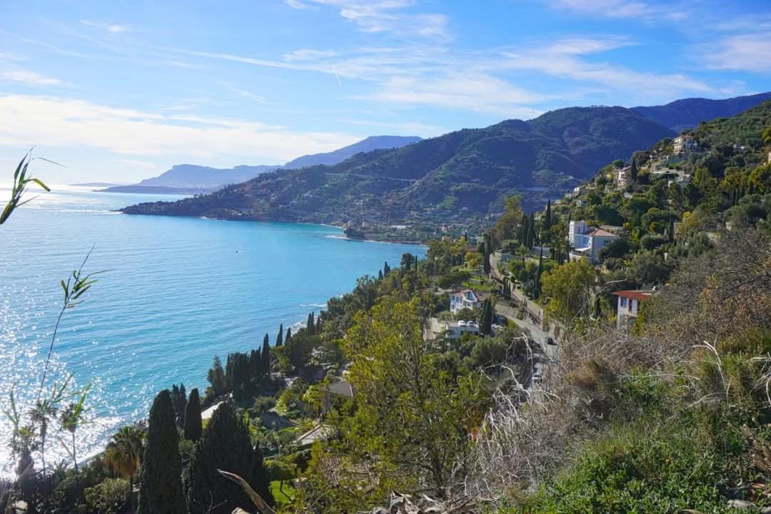 Dolci Risvegli Appartamento Vista Mare Ventimiglia Exteriör bild